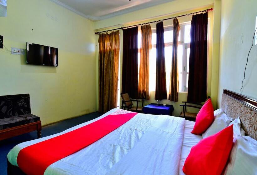 Oyo 35518 Hotel Trekkers Nest