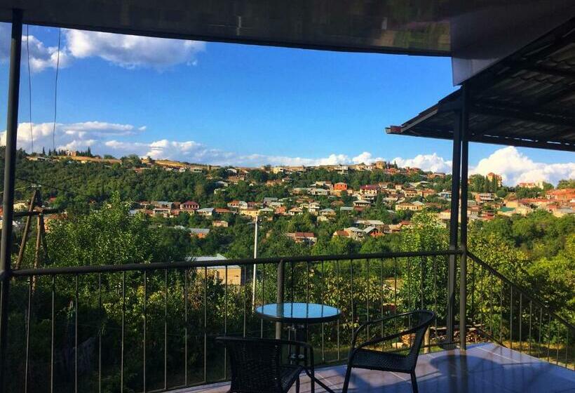 پانسیون Guest House Maradona