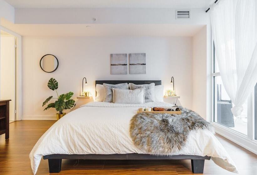 Sarkar Suites 75 Queens Wharf