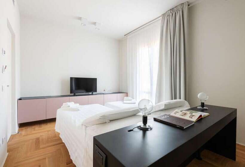 ベッドアンドブレックファースト Villa Curiel