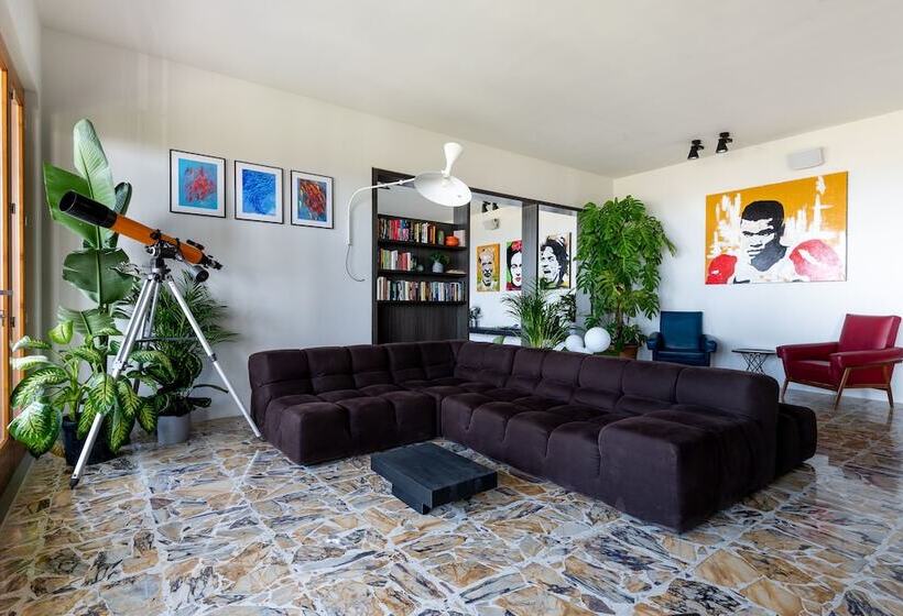 ベッドアンドブレックファースト Villa Curiel