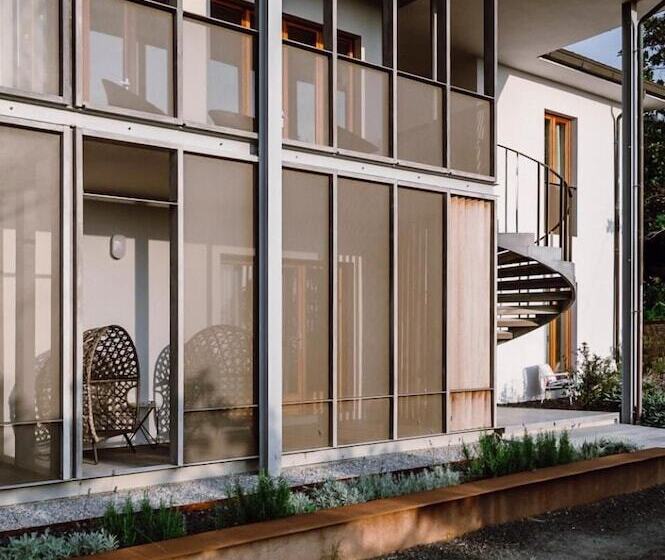 ベッドアンドブレックファースト Villa Curiel