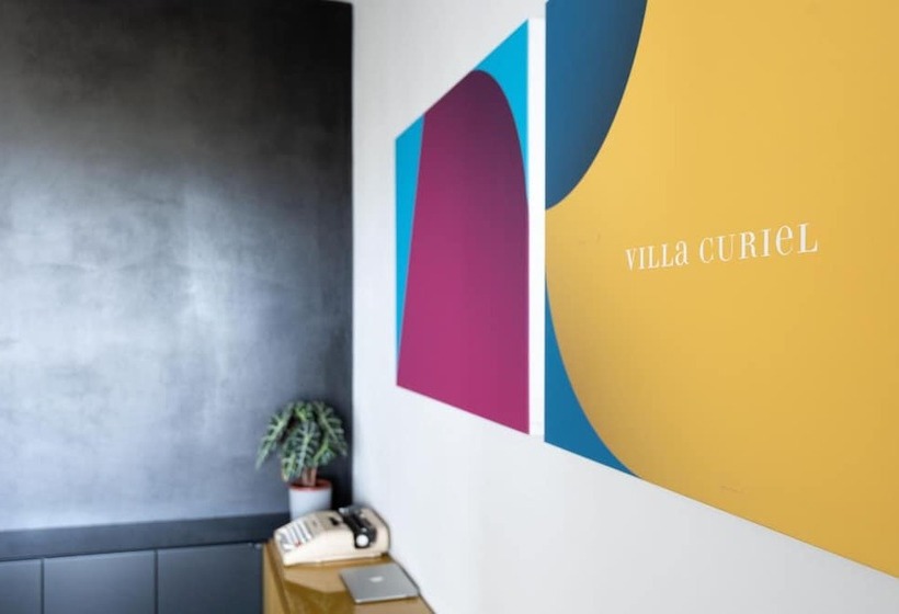 ベッドアンドブレックファースト Villa Curiel