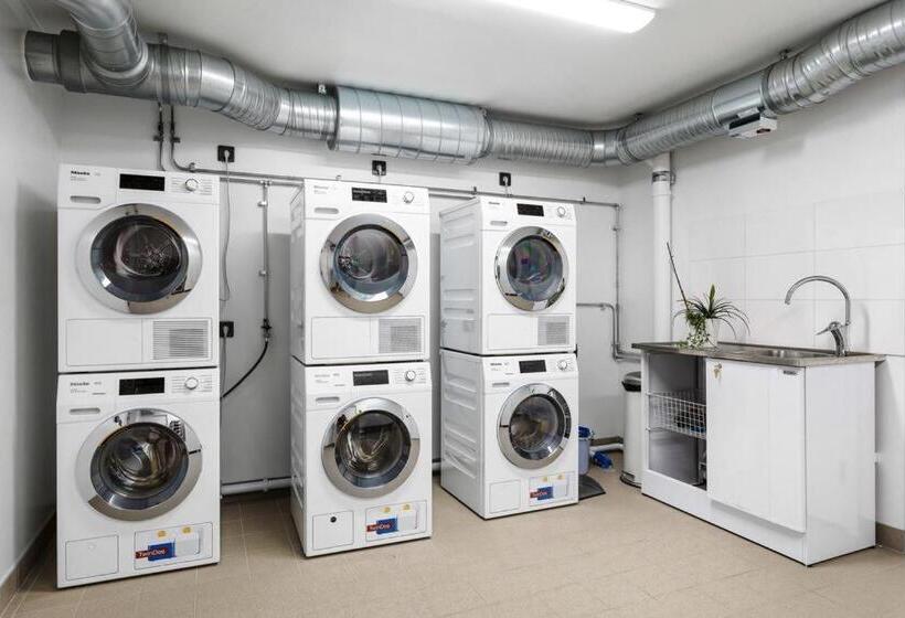 Hoom Home & Hotel Sollentuna