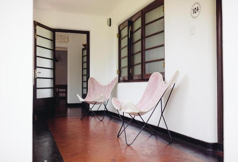 Отель Abode Ahangama