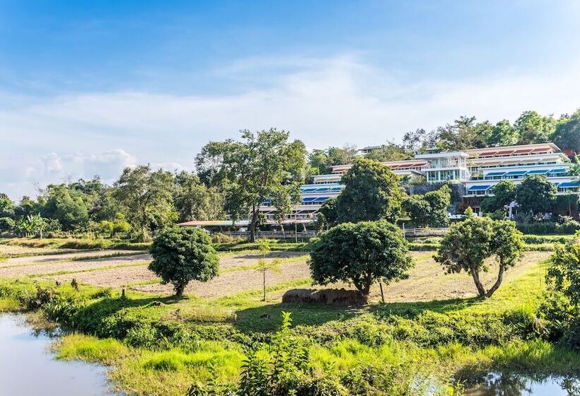 호텔 Chiangrai Lake Hill