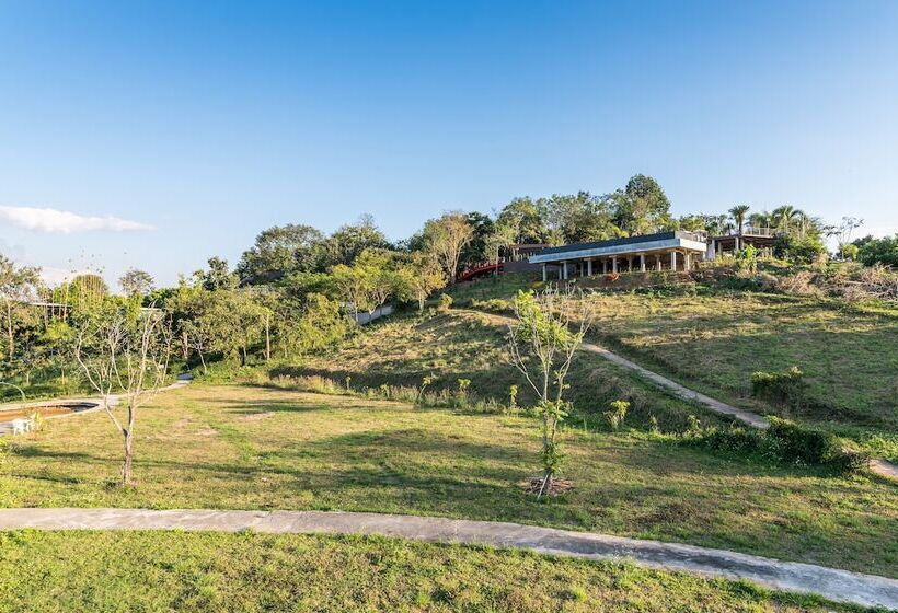 호텔 Chiangrai Lake Hill