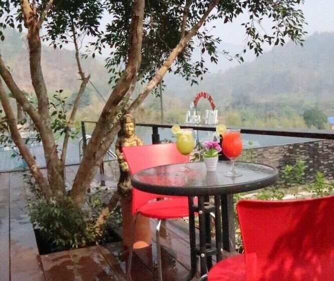 호텔 Chiangrai Lake Hill