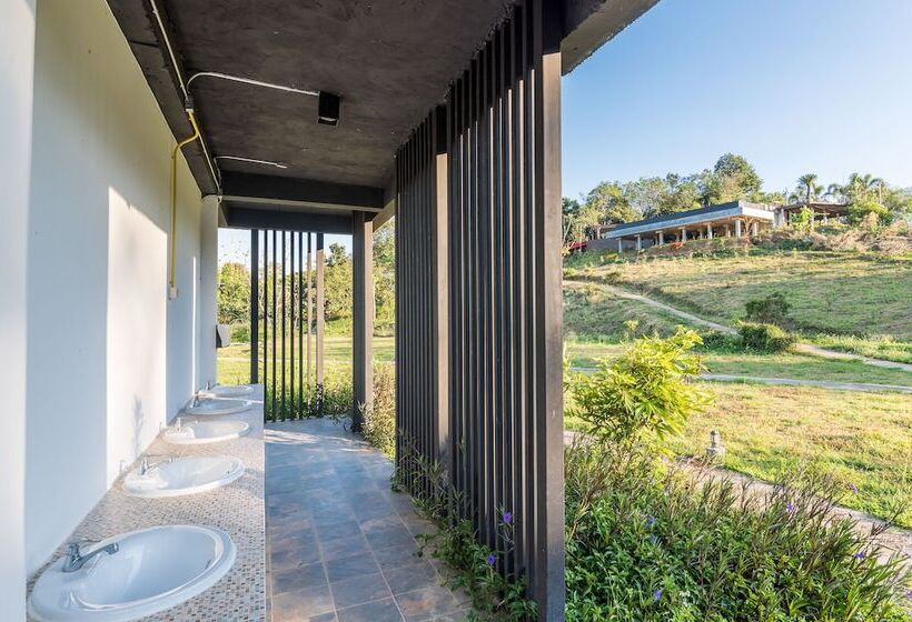 호텔 Chiangrai Lake Hill