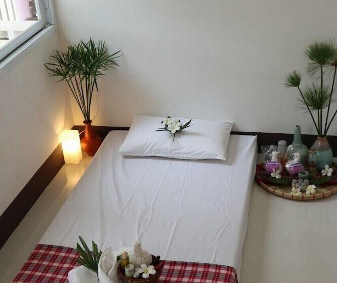 호텔 Chiangrai Lake Hill