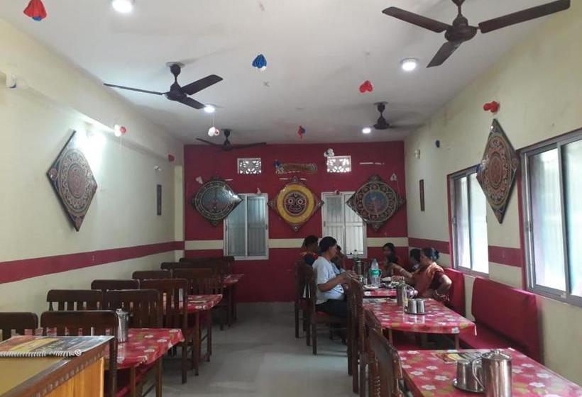 Hotel Goroomgo Xanadu Resort Puri