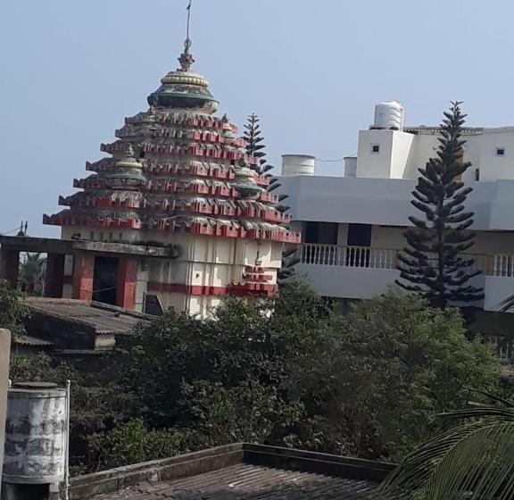 Hotel Goroomgo Xanadu Resort Puri