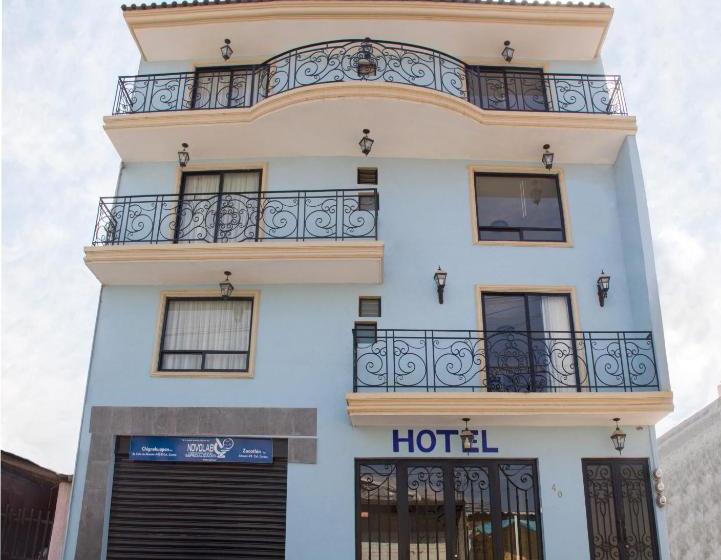 ホテル Nube Nueve