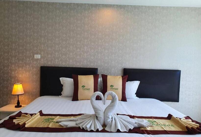 호텔 Retreat Resort Pattaya