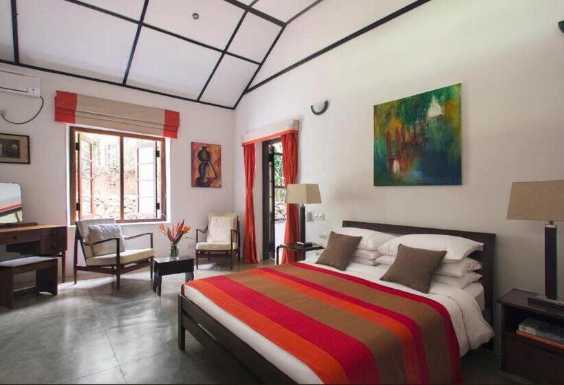 ホテル Rosyth Estate House