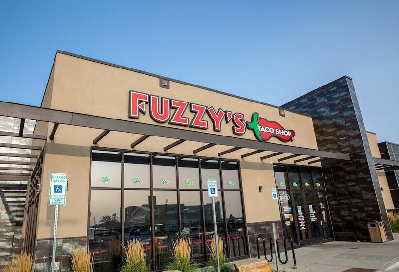 Отель Springhill Suites By Marriott Loveland Fort Collins/windsor