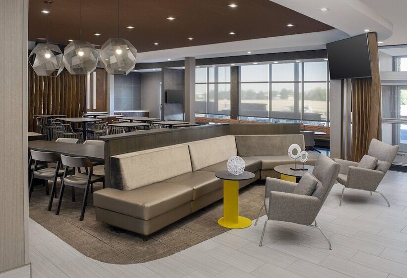 Отель Springhill Suites By Marriott Loveland Fort Collins/windsor