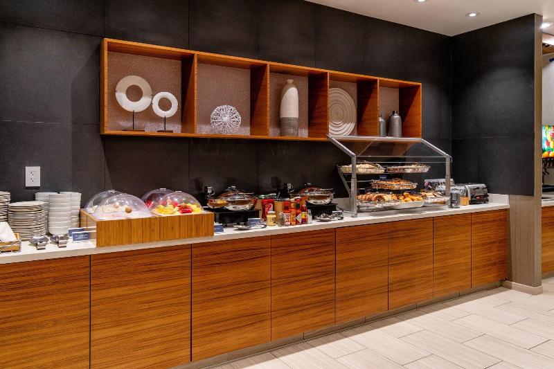 בית מלון כפרי Springhill Suites By Marriott Oakland Airport