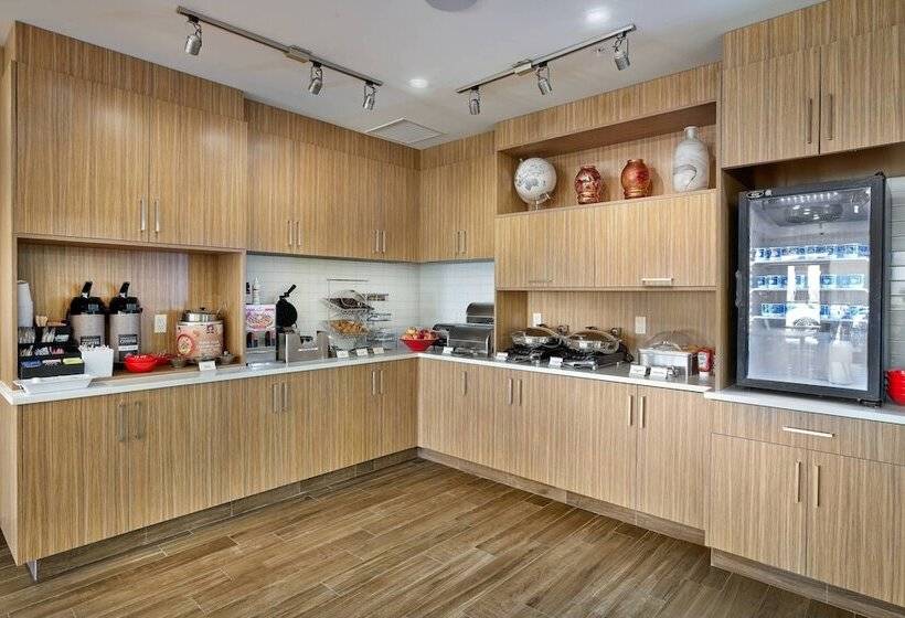 בית מלון כפרי Towneplace Suites By Marriott Edmonton Sherwood Park