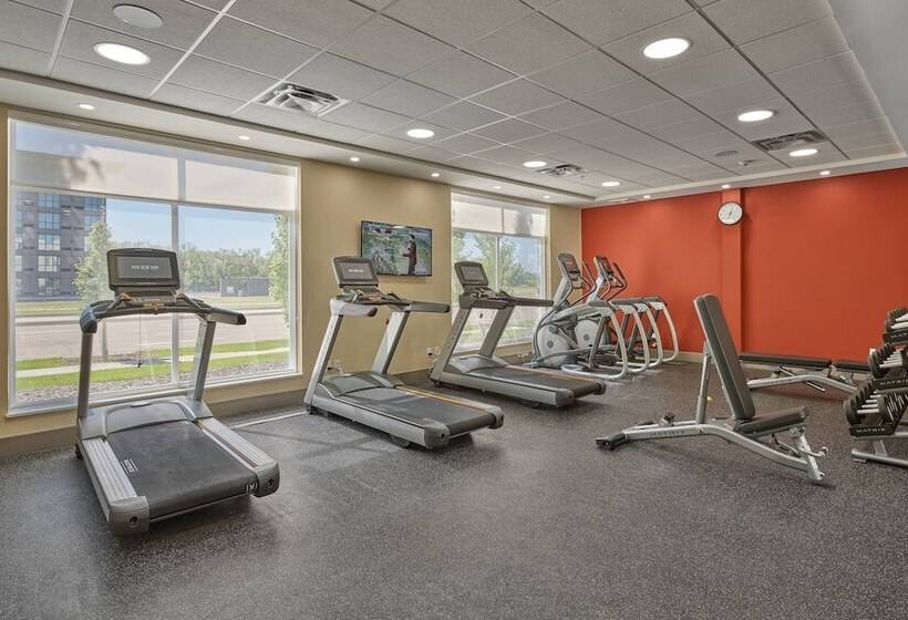 Отель Towneplace Suites By Marriott Edmonton Sherwood Park