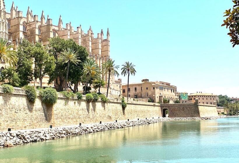 فندق Vila Damunt