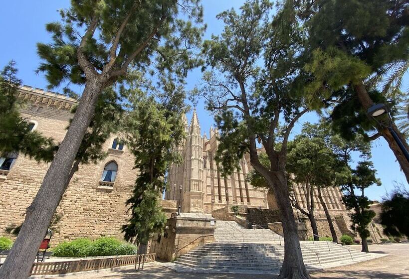 فندق Vila Damunt