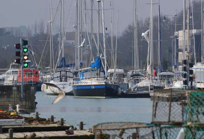 住宿加早餐  Joyeux Reveil