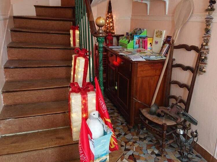 住宿加早餐  Joyeux Reveil