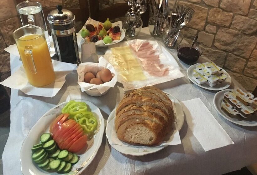 בית מלון כפרי Heraklis