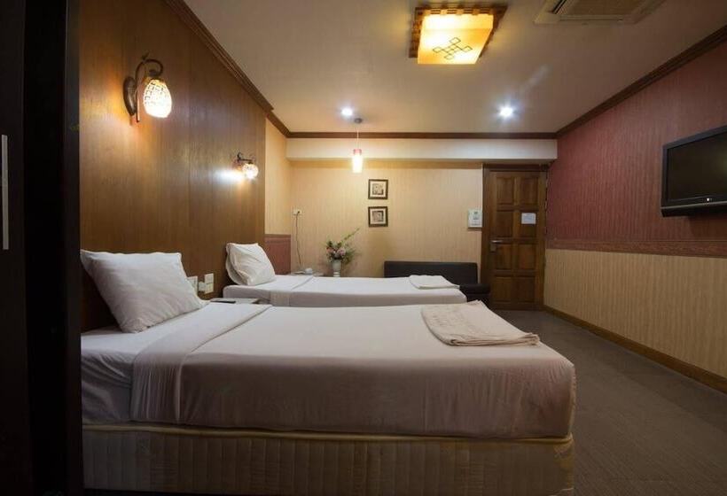 호텔 Khon Kaen Ruenrom