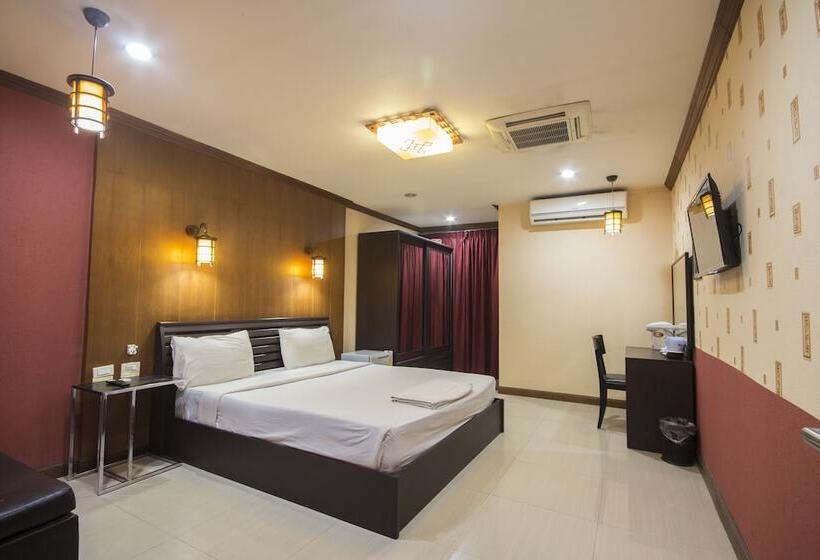 호텔 Khon Kaen Ruenrom