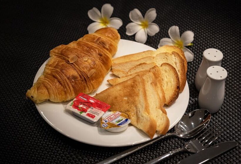 هتل Molito Blanc Postel