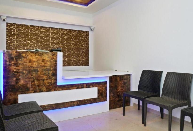 Отель Treebo Trend Prince Palace