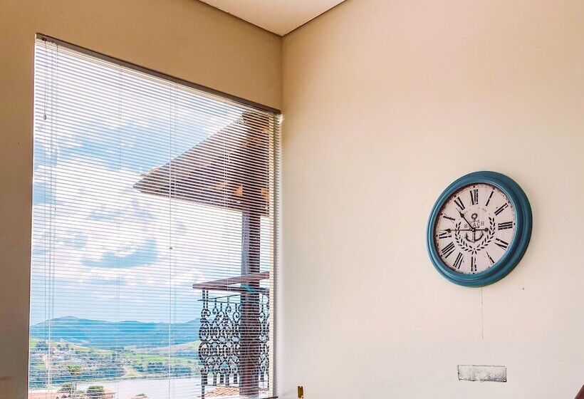 بنسيون Pousada Buena Vista