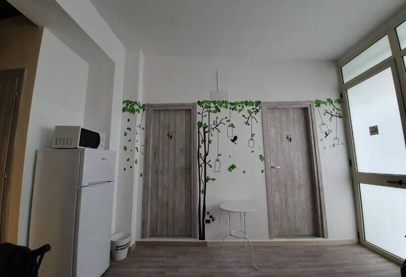 הוסטל Cconforthotels Host Bari Centrale Self Check In