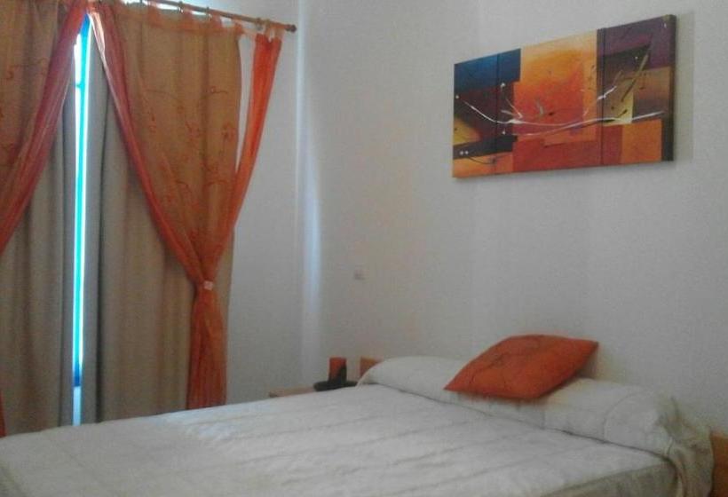 호스텔 Yokomosurf Camp