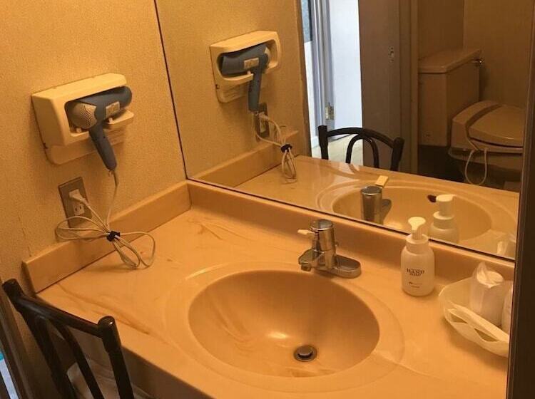 住宿加早餐  Asia Hotel Kawaguchiko