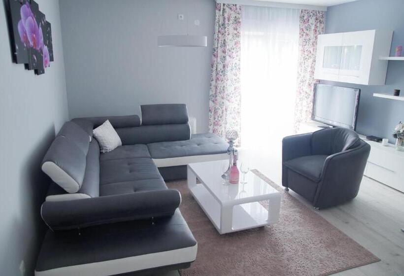 تختخواب و صبحانه Prenoćište Park