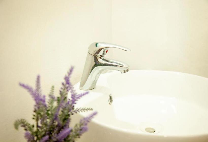 בית מלון כפרי La Familia