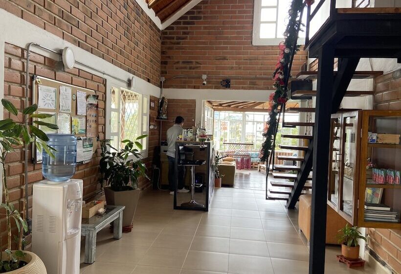 בית מלון כפרי La Madriguera