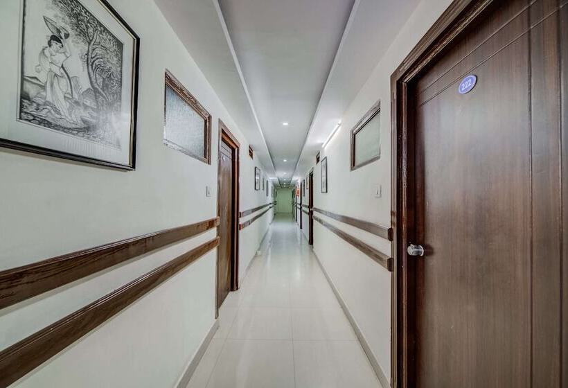 Oyo 33504 Hotel Anamda Inn