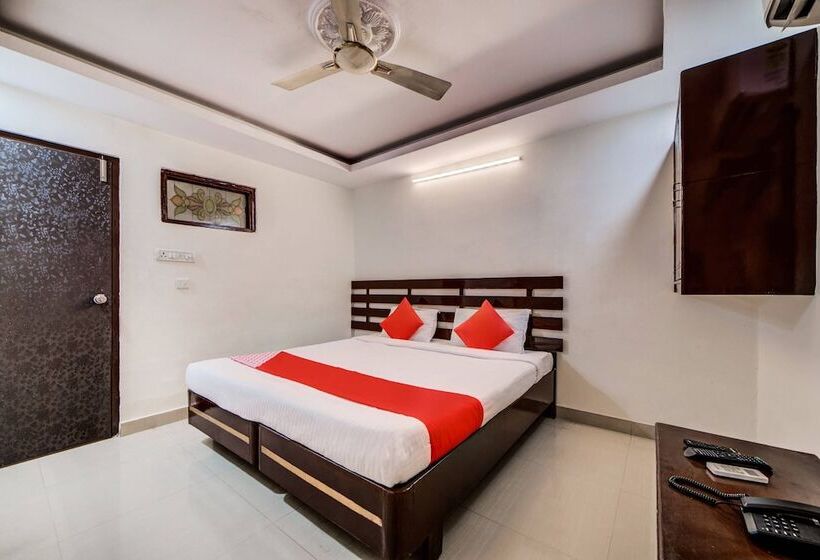 Oyo 33504 Hotel Anamda Inn