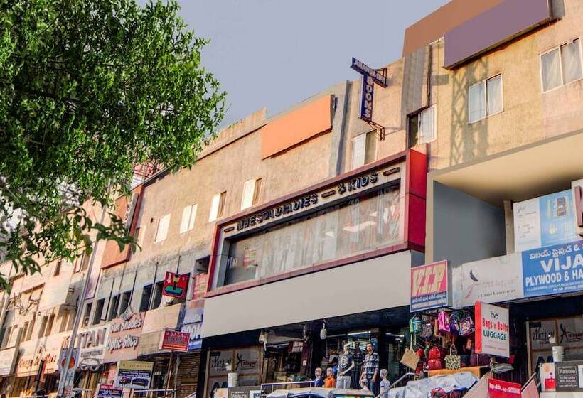 Oyo 33504 Hotel Anamda Inn