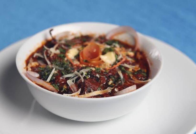 Пансион Elvins Place By Amm