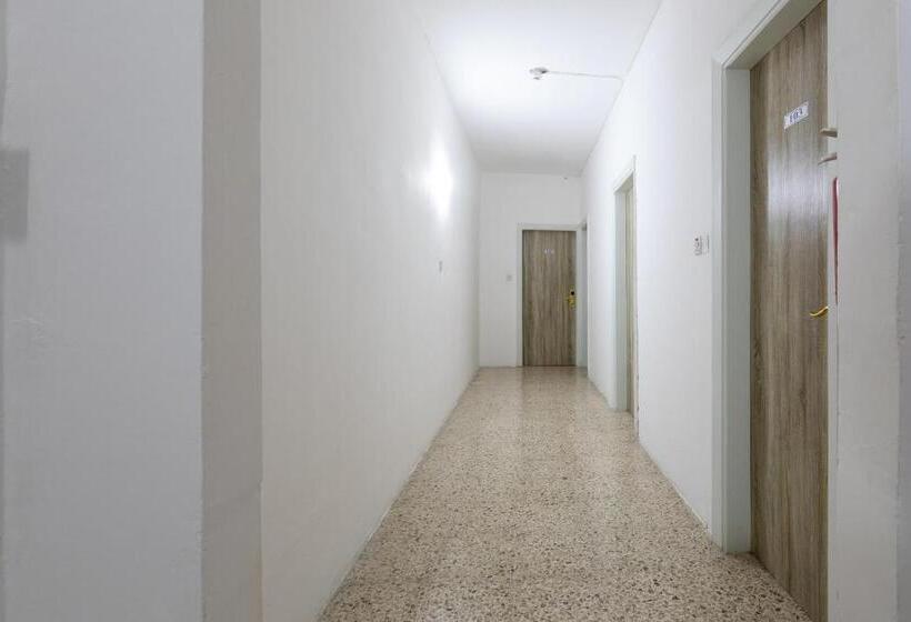 پانسیون Tarona Guesthouse