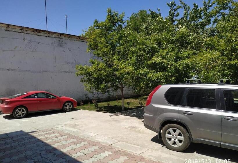 بنسيون World Guest House