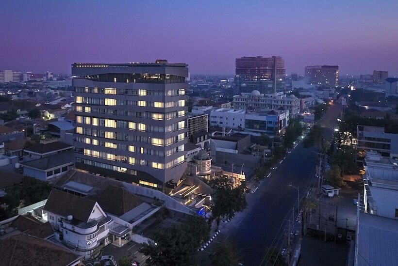 Artotel Gajahmada Semarang