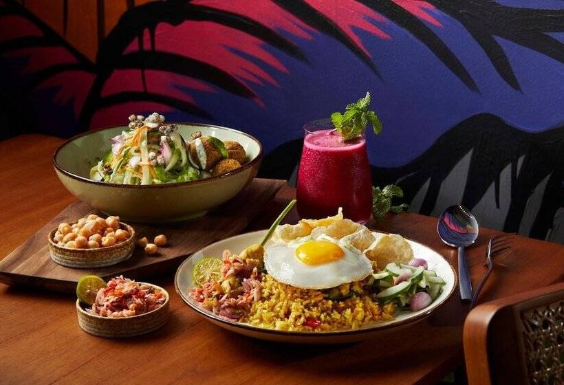 Artotel Gajahmada Semarang