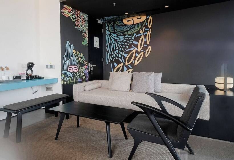 Artotel Gajahmada Semarang