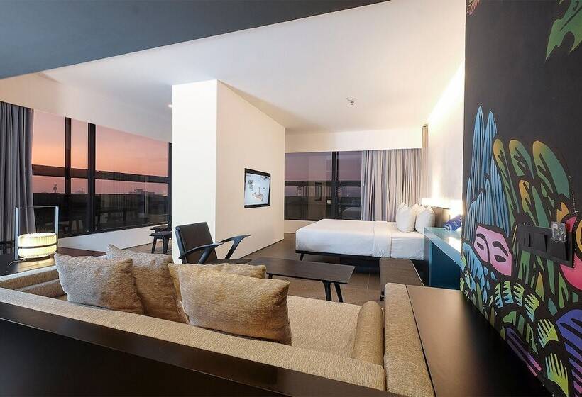 Artotel Gajahmada Semarang